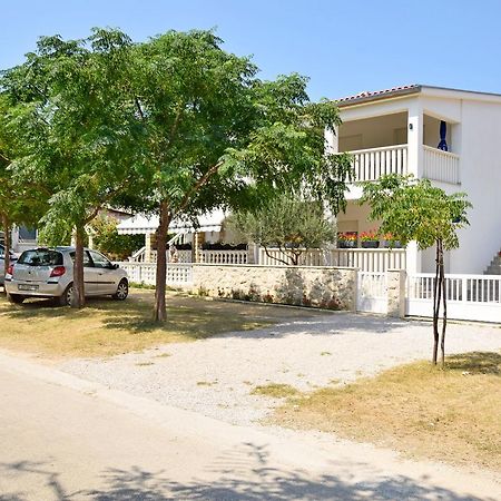 Apartment Diva Nin Luaran gambar