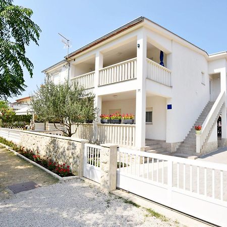 Apartment Diva Nin Luaran gambar