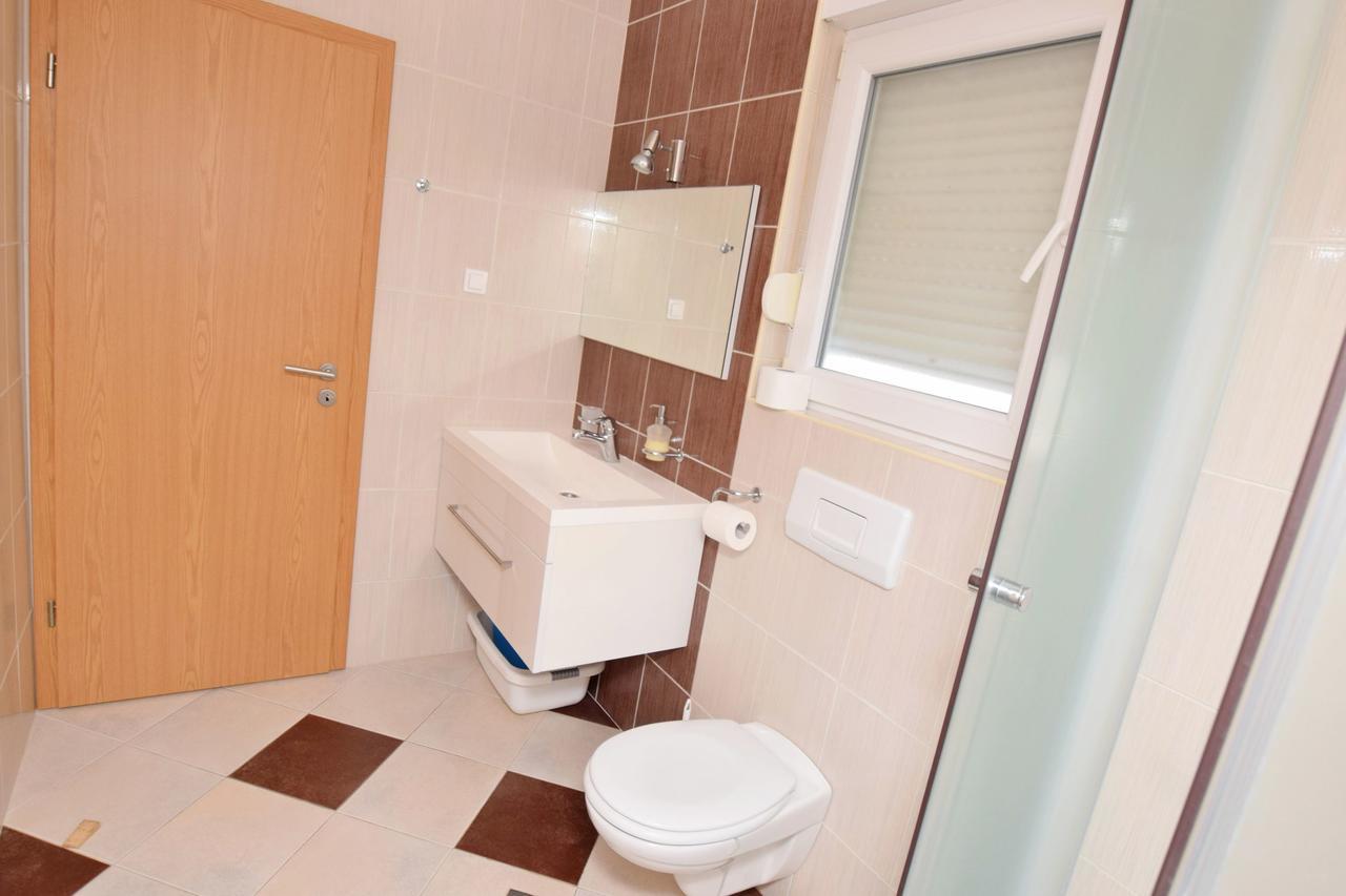 Apartment Diva Nin Luaran gambar